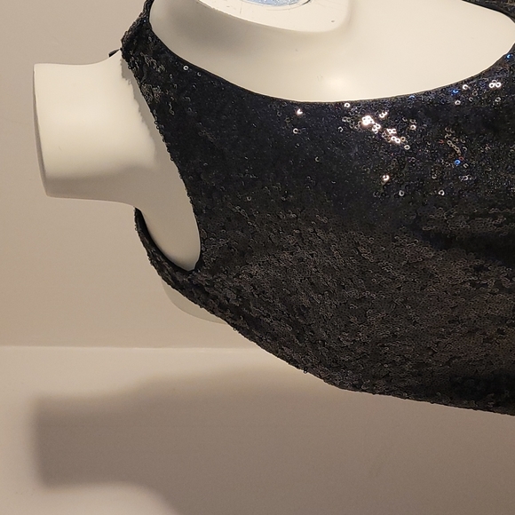 Forever 21 sequined racerback top - Large - Picture 4 of 8